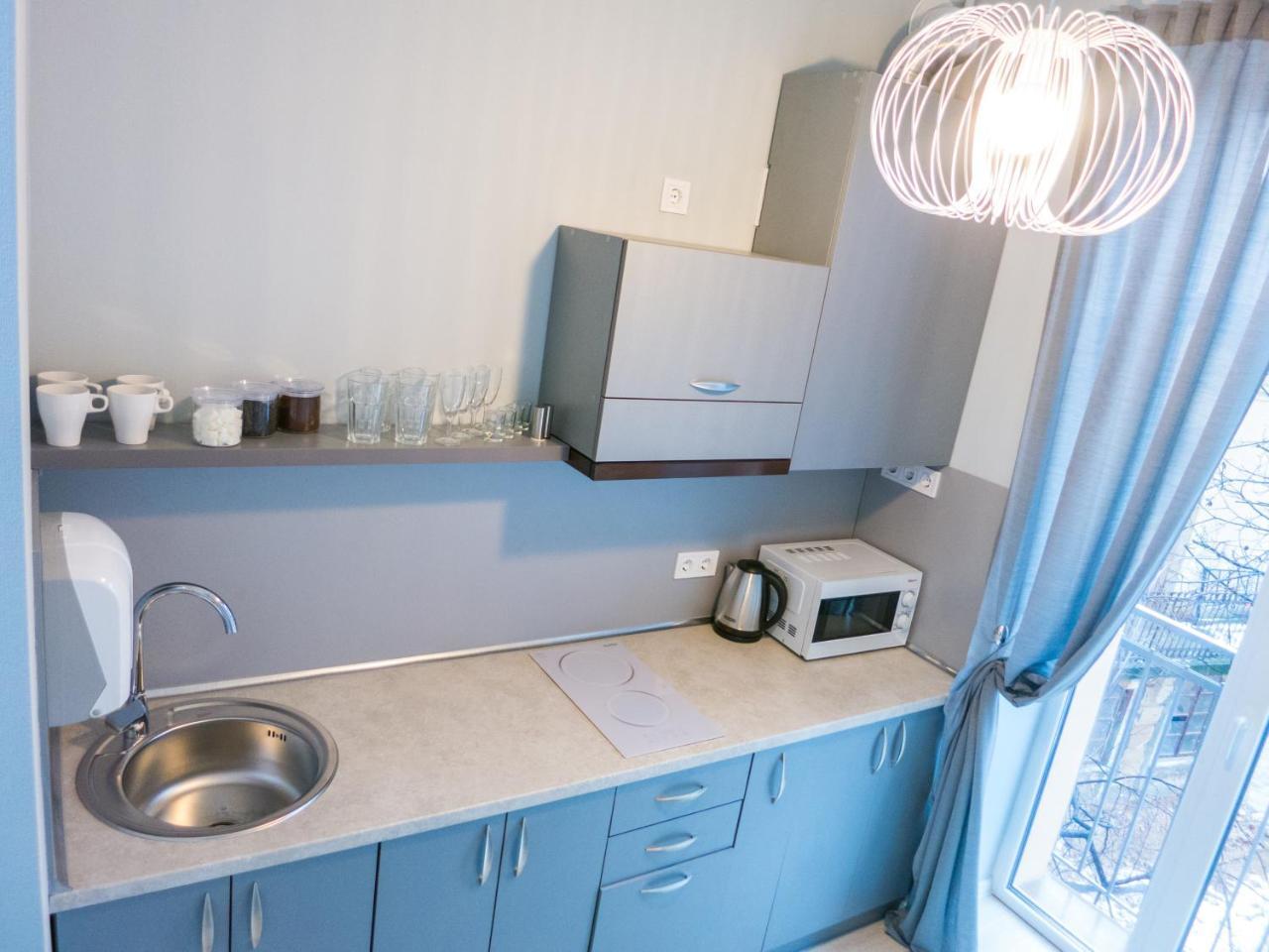 Snizhna 4 Apartamento Lviv Exterior foto